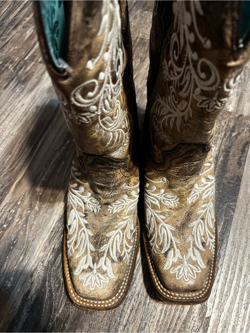 Woman’s Embroidered Brown Western Boots - CORRAL Brand, Size 7.5